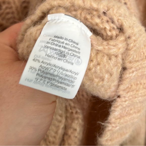 J. CREW Point Sur Pointelle Knit Cardigan Sweater Subtle Pink Mohair {T31} - Picture 7 of 7